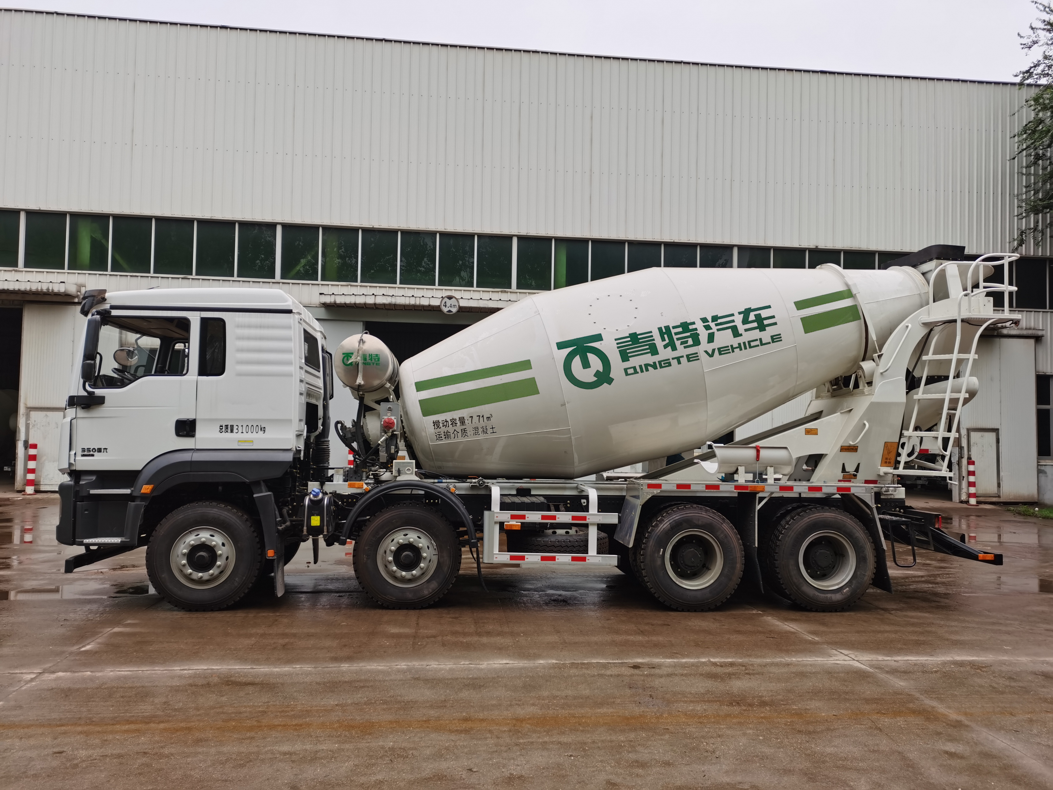 混凝土攪拌運輸（shū）車QDT5311GJBY6