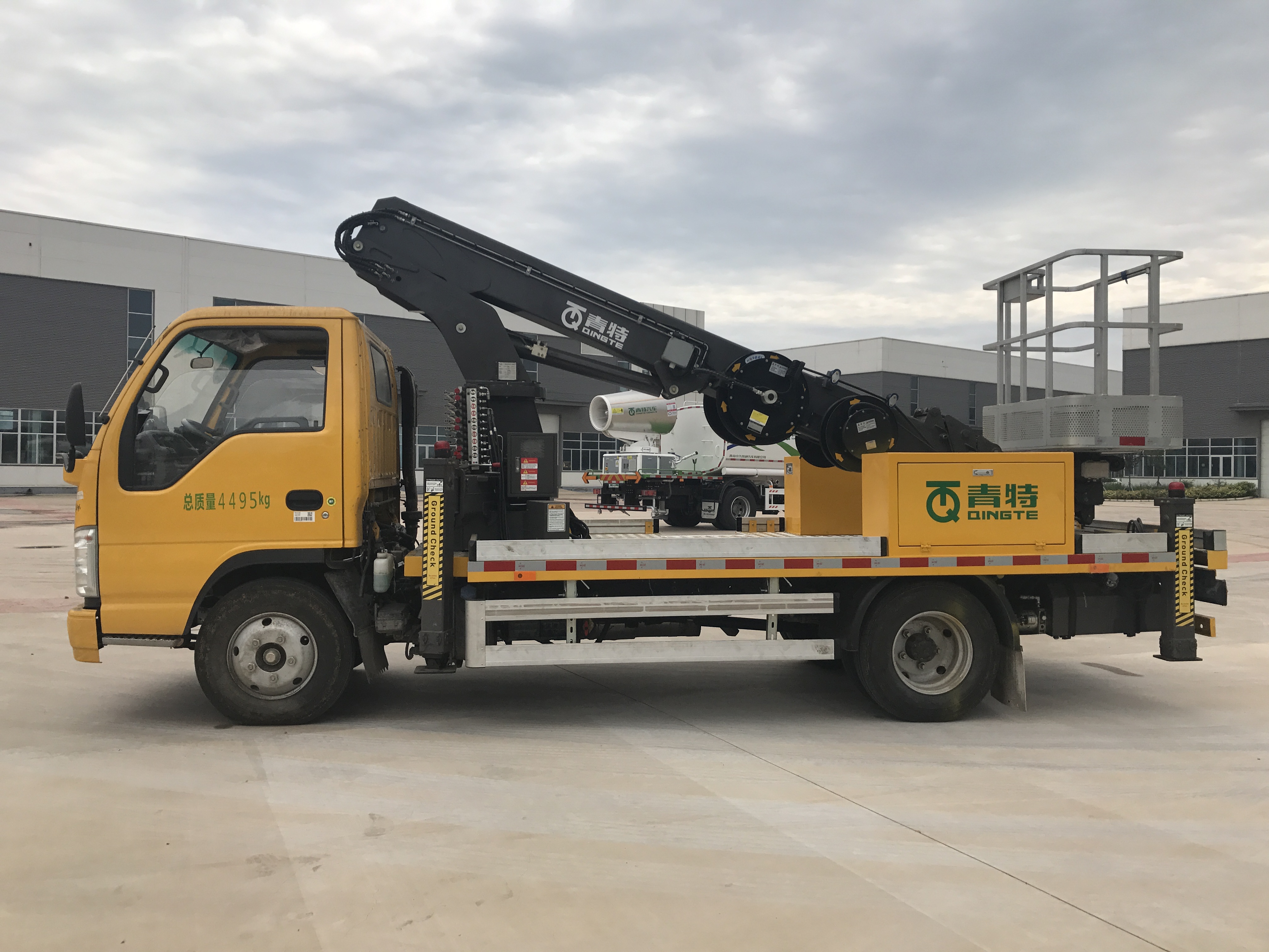 20米高空車（chē）QDT5041JGKJ6