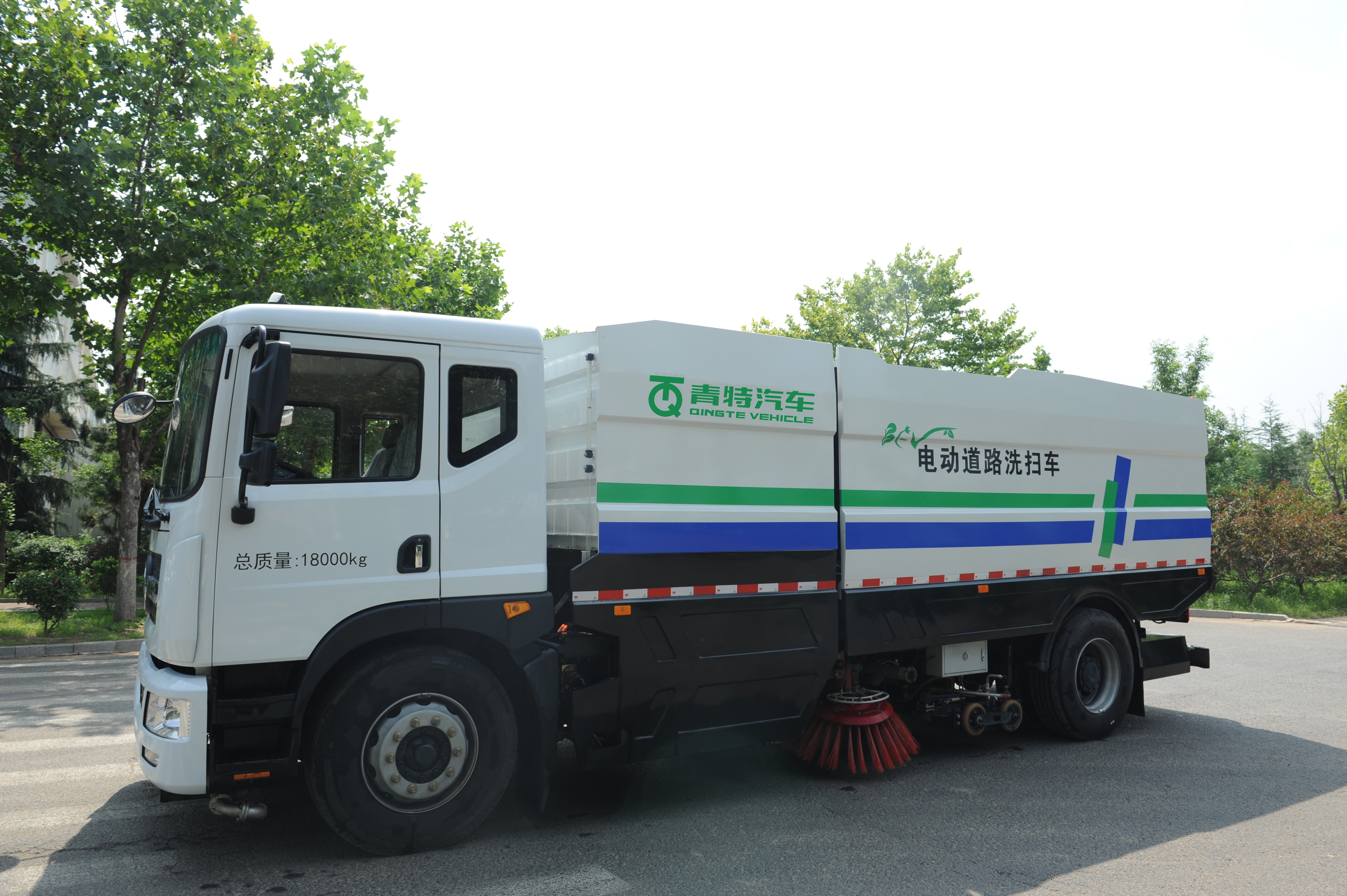 純電動洗掃車QDT5180TXSEBEV